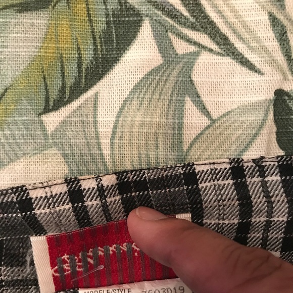 Black and white pleated skirt - Picture 4 of 4